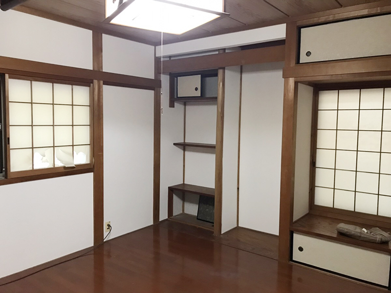 和風の雰囲気を残しつつ、明るい寝室に